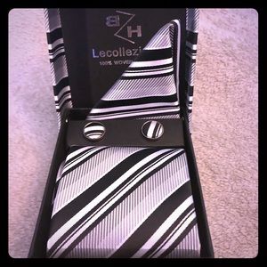Men’s suit accessories